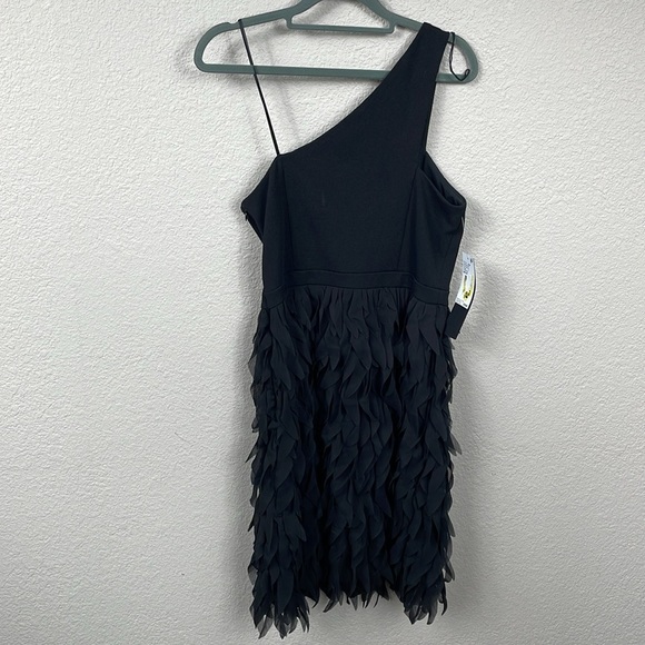 NWT Adrianna Papell Black Chiffon Feather Cocktail Dress One Shoulder Sz 6 - Picture 7 of 14